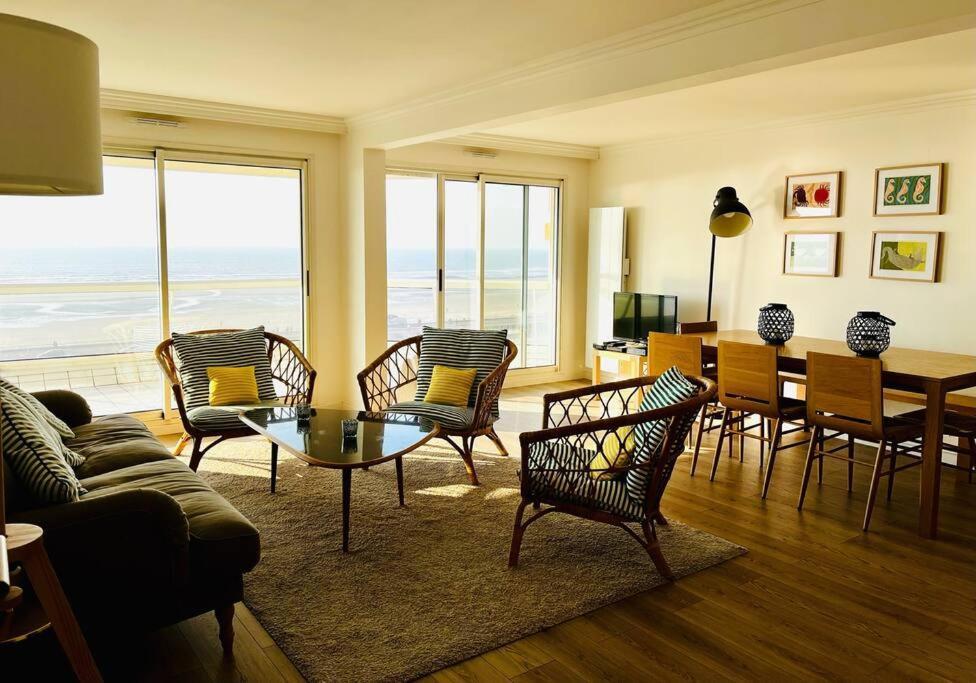 T4 Lumineux Avec Terrasse Vue